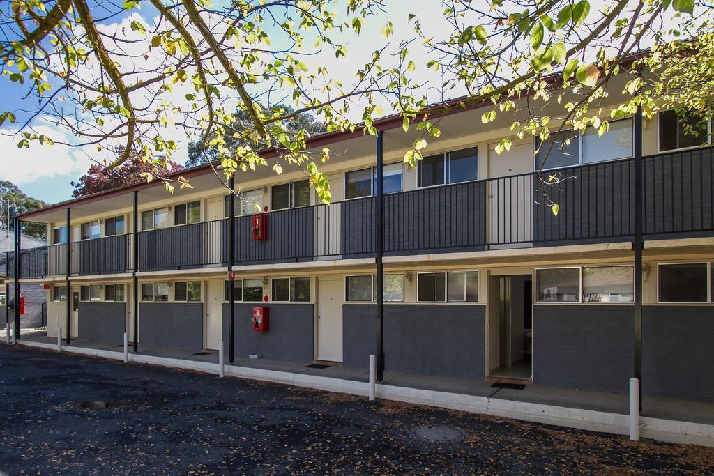 Blayney Leumeah Motel Екстер'єр фото